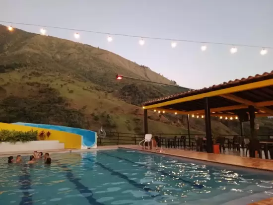 Rancho Alto Mirador