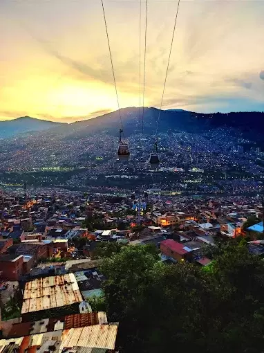 Cerro Nutibara - Pueblito Paisa